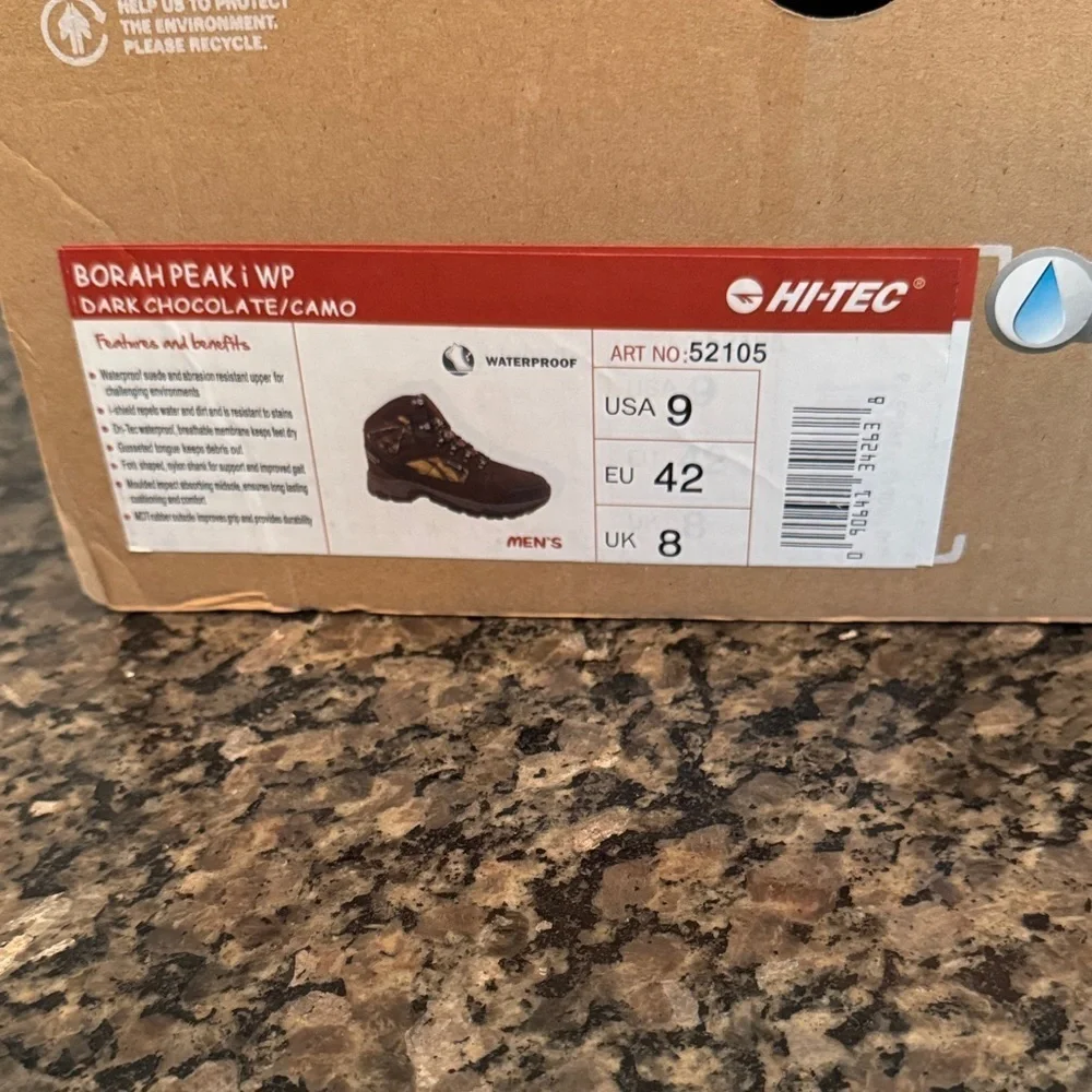 Hi-Tec dr tech waterproof Camouflage and Black Outdoor Boots NWT 9